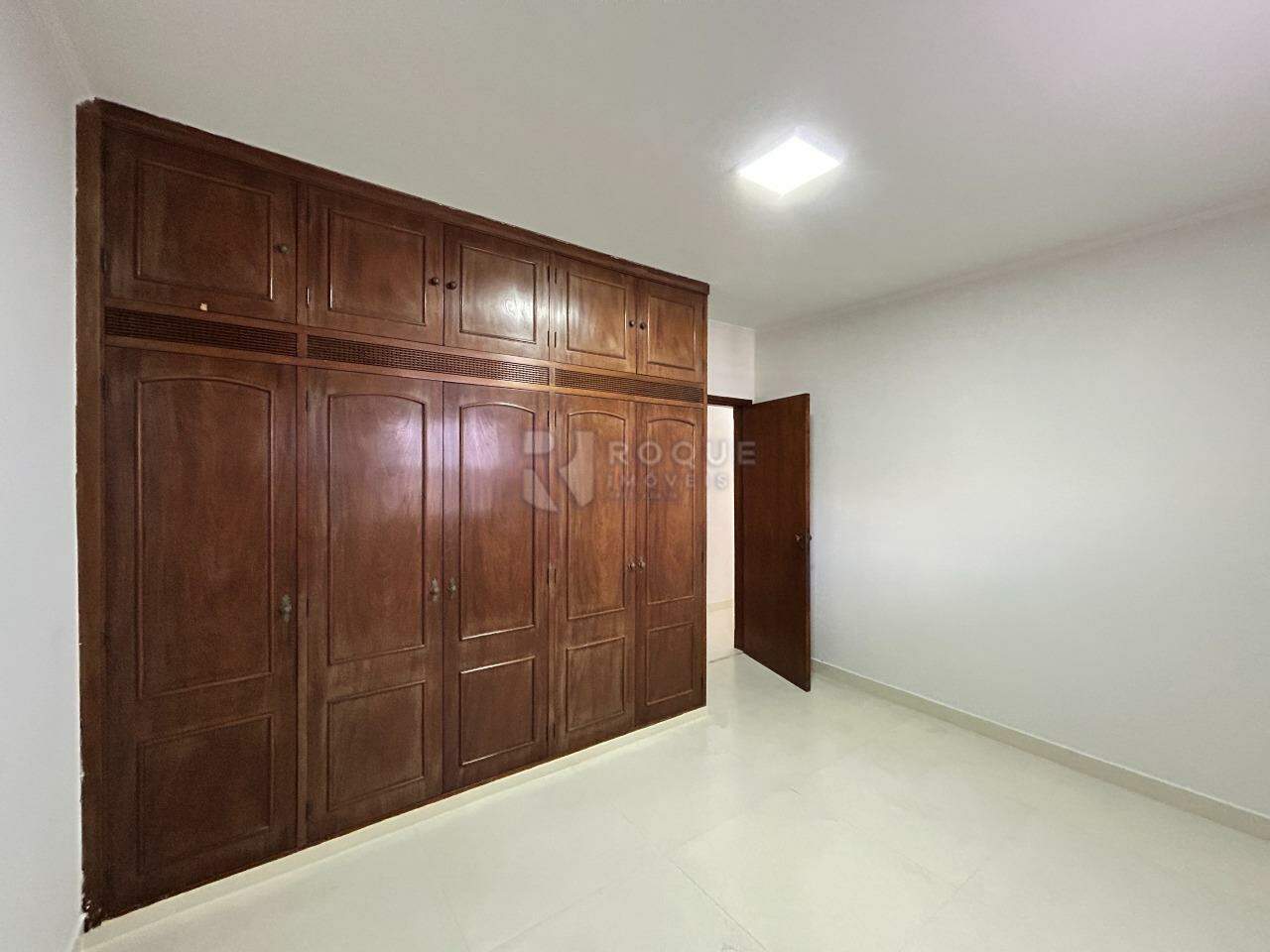 Casa Residencial para aluguel no bairro Vila Claudia: Dormitório 3