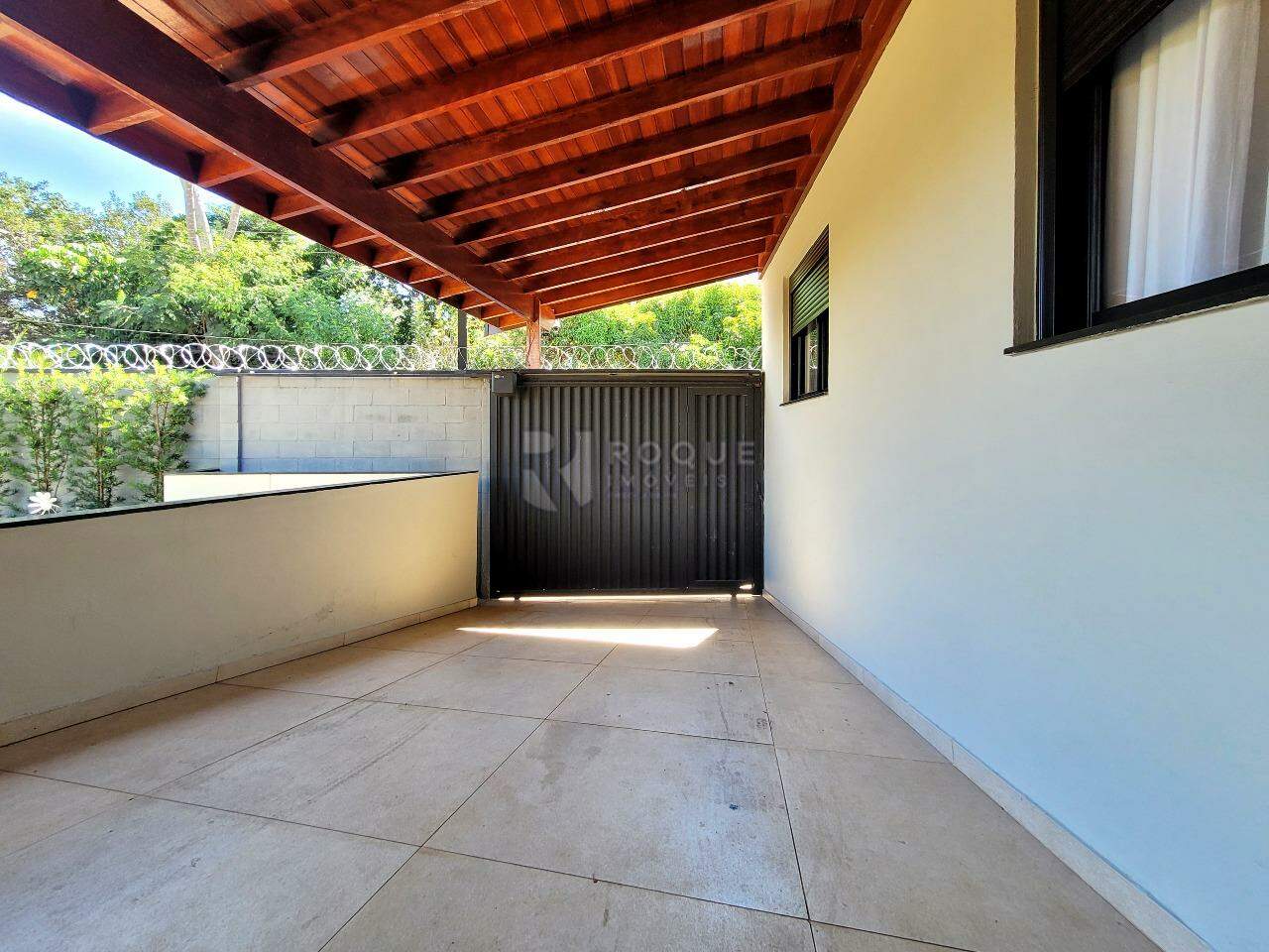 Casa Residencial à venda no bairro Jardim Canaa: Garagem