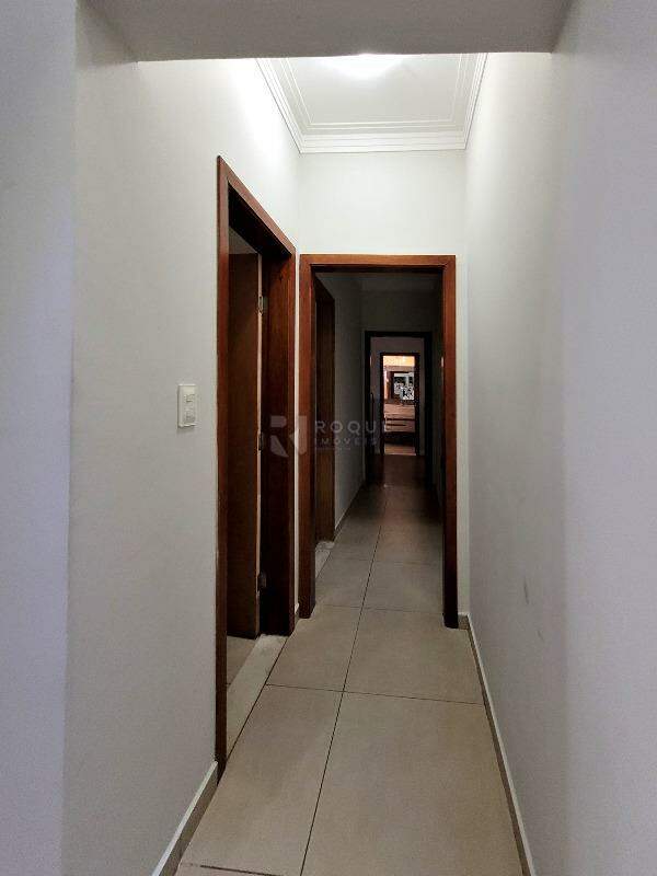 Casa Residencial à venda no bairro Jardim Canaa: Hall