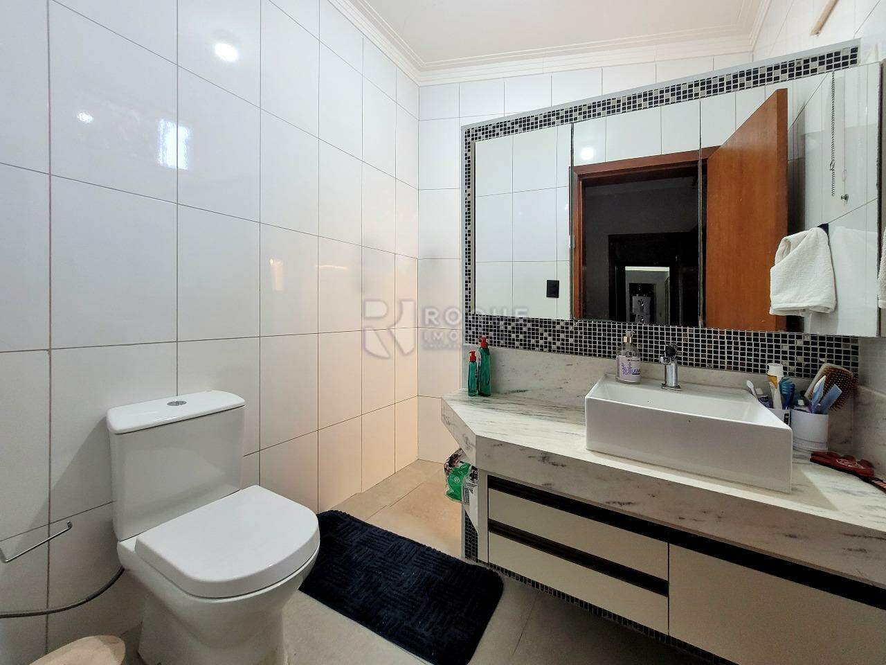 Casa Residencial à venda no bairro Jardim Canaa: WC Suíte