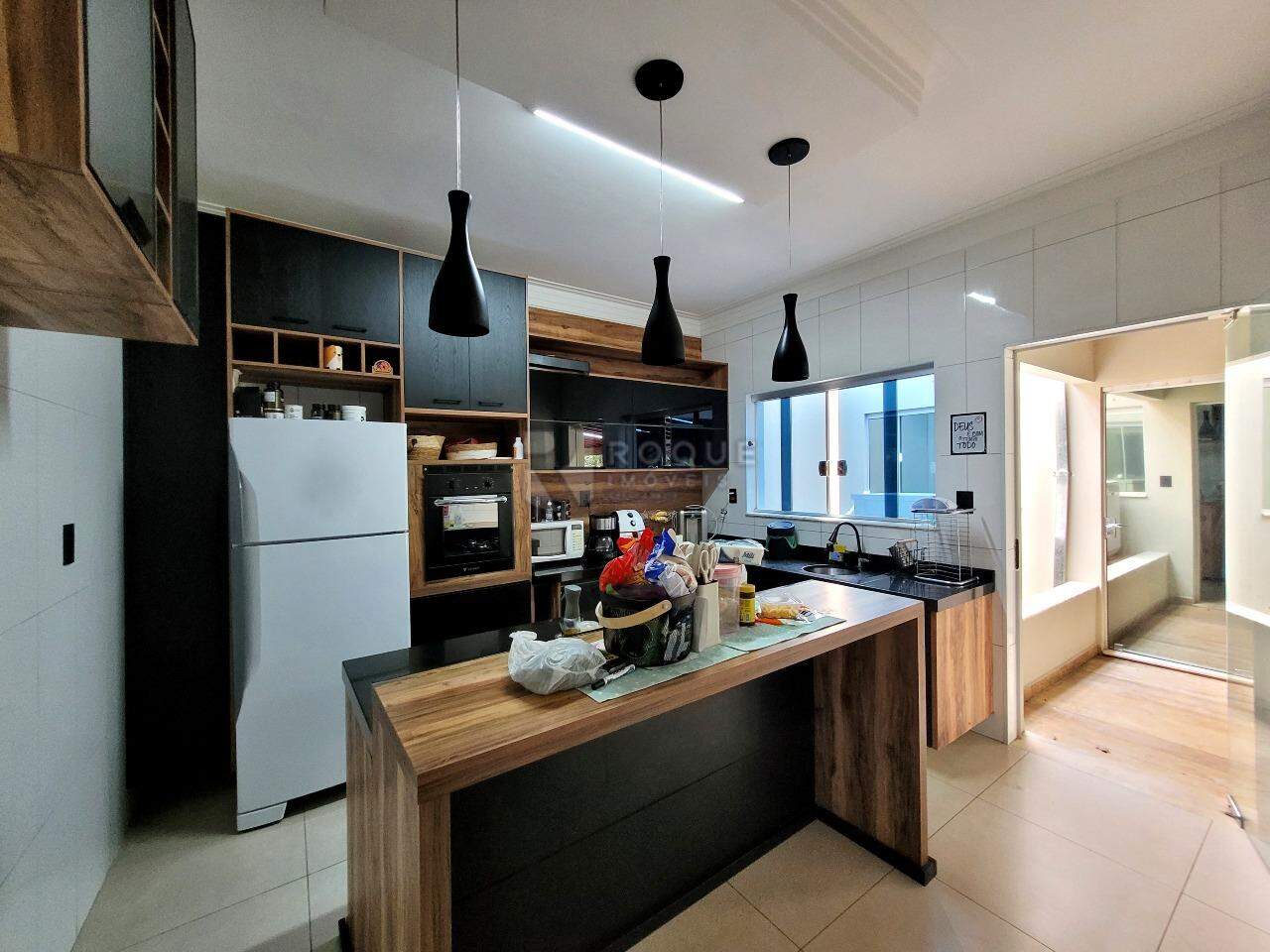Casa Residencial à venda no bairro Jardim Canaa: Cozinha