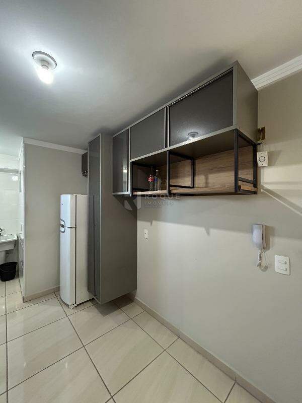 Apartamento para aluguel no bairro Residencial Chácara São José: Cozinha 
