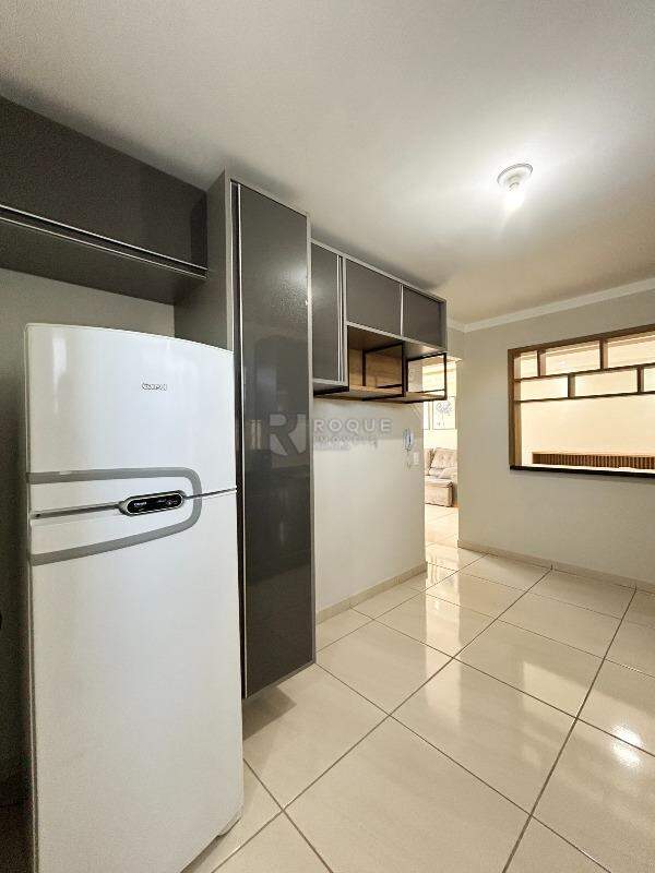 Apartamento para aluguel no bairro Residencial Chácara São José: Cozinha 