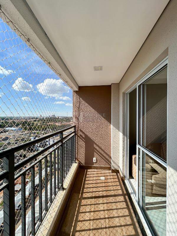 Apartamento para aluguel no bairro Jardim Santa Adélia: Sacada