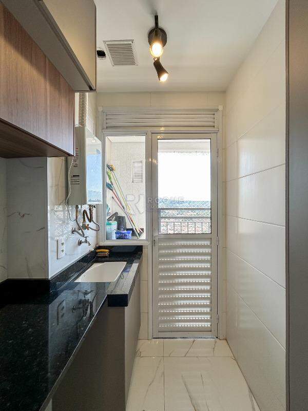 Apartamento para aluguel no bairro Jardim Santa Adélia: Área de serviço
