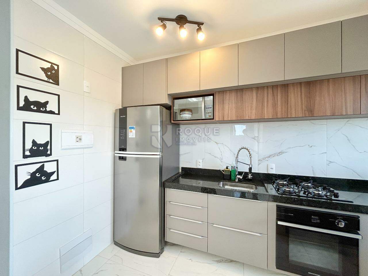 Apartamento para aluguel no bairro Jardim Santa Adélia: Cozinha