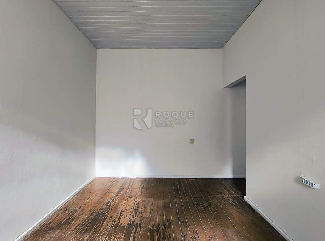 Casa Residencial para aluguel no bairro Centro: Sala