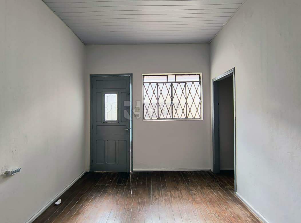 Casa Residencial para aluguel no bairro Centro: Sala