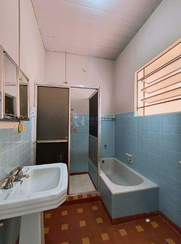 Casa Residencial para aluguel no bairro Centro: Wc social 01