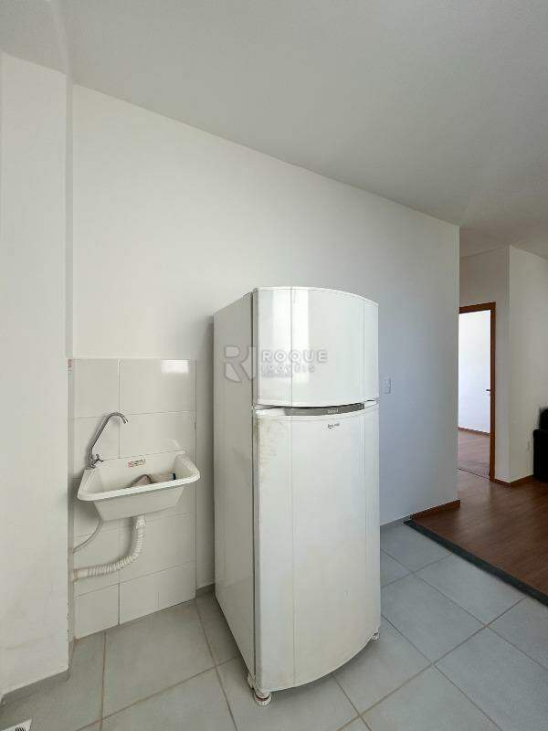 Apartamento para aluguel no bairro Fazenda Duas Barras: Cozinha