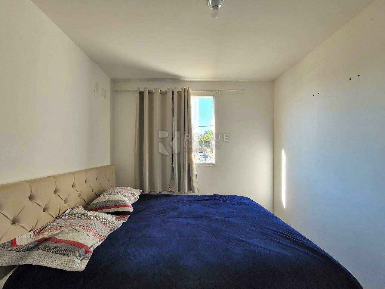 Apartamento à venda no bairro Jardim Colina Verde: Dormitório 2