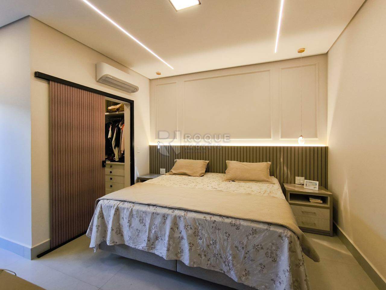 Casa Residencial à venda no bairro Terras de São Bento I: SUÍTE 1