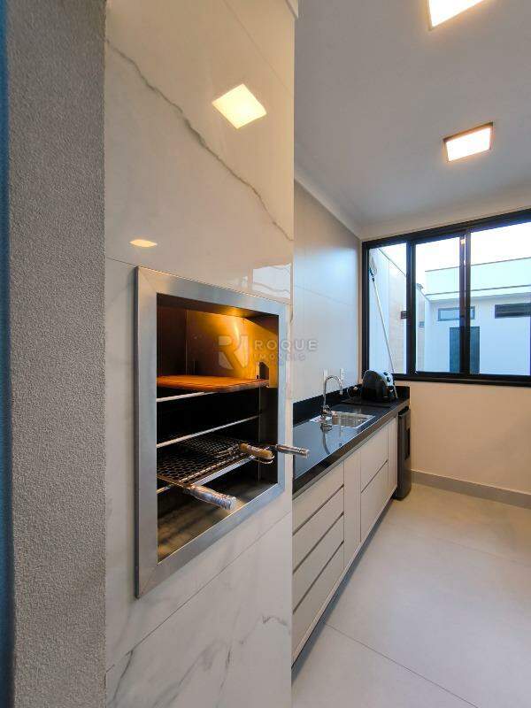 Casa Residencial à venda no bairro Terras de São Bento I: CURRASQUEIRA