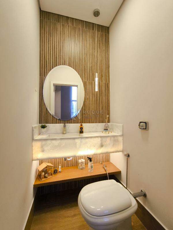 Casa Residencial à venda no bairro Terras de São Bento I: LAVABO
