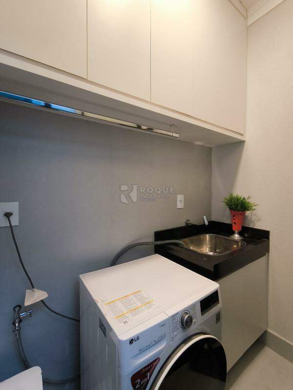 Casa Residencial à venda no bairro Terras de São Bento I: LAVANDERIA