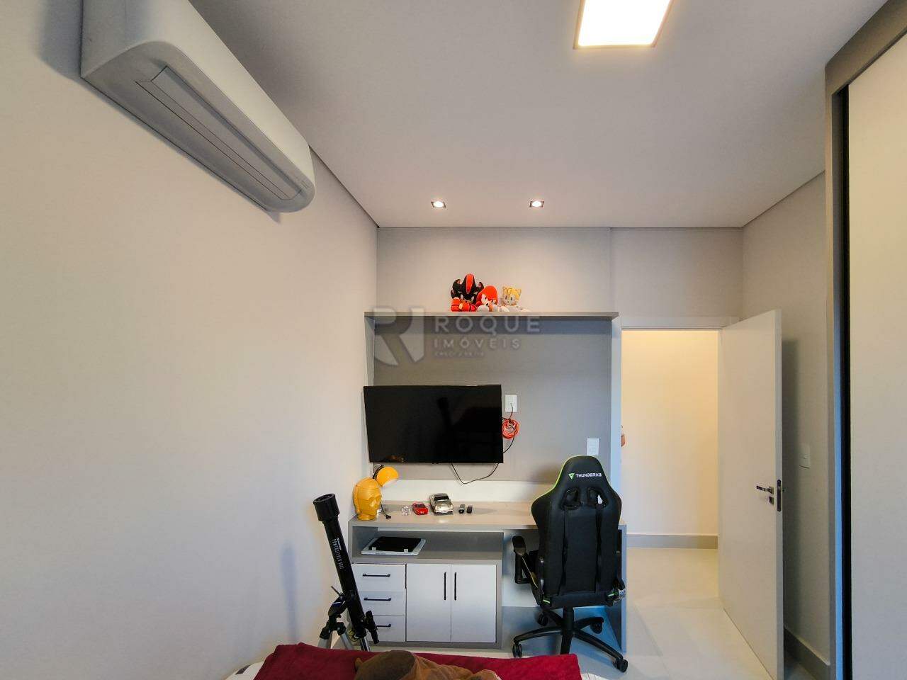 Casa Residencial à venda no bairro Terras de São Bento I: SUÍTE 3