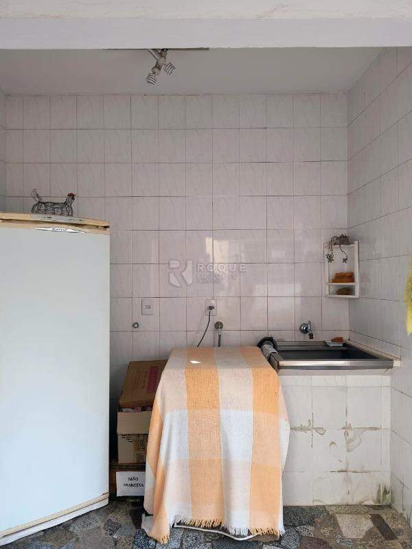 Casa Residencial para aluguel no bairro Vila Santa Lina: Lavanderia