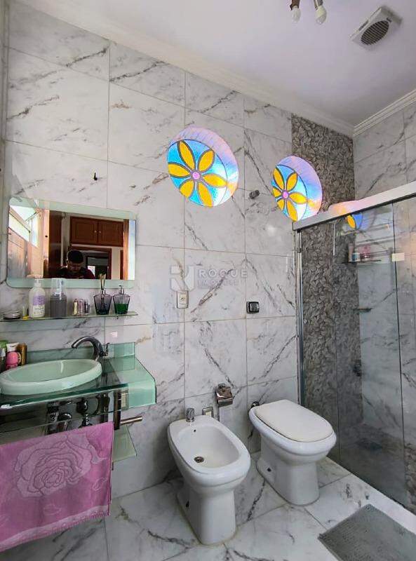 Casa Residencial para aluguel no bairro Vila Santa Lina: Wc suíte
