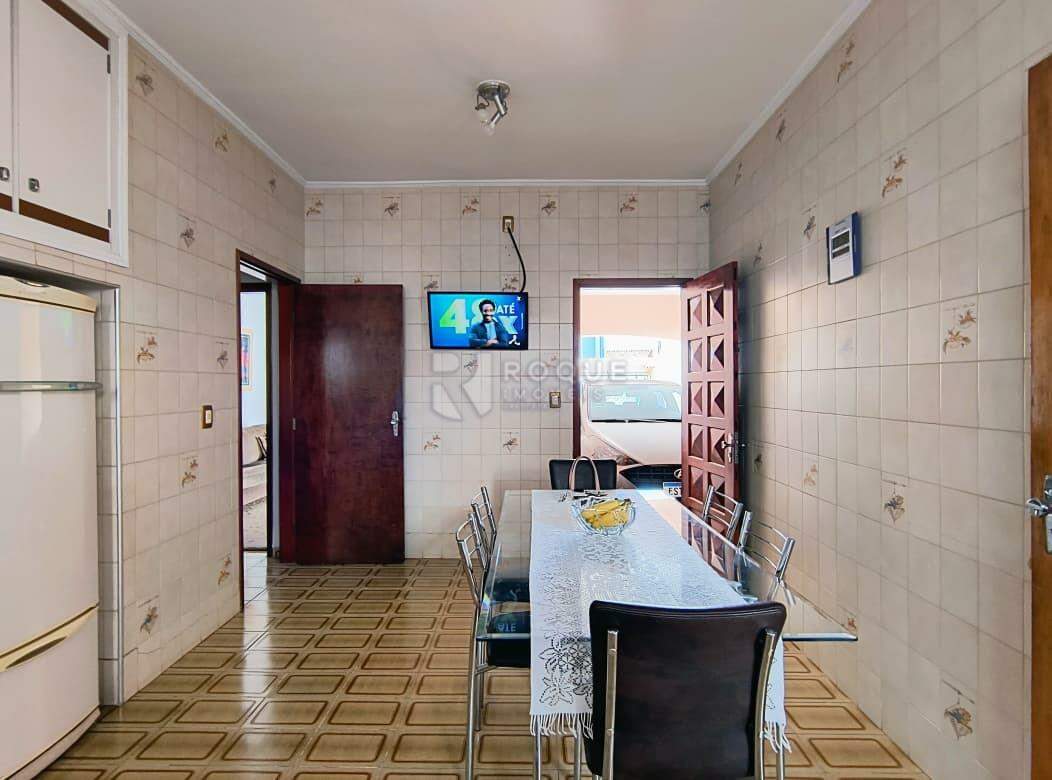 Casa Residencial para aluguel no bairro Vila Santa Lina: Cozinha