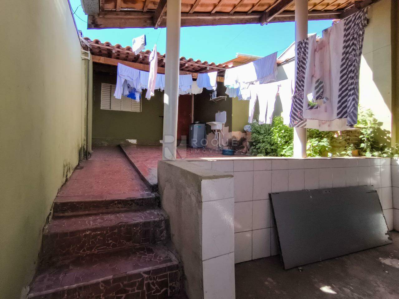 Casa Residencial à venda no bairro Vila Camargo: ACESSO EDÍCULA