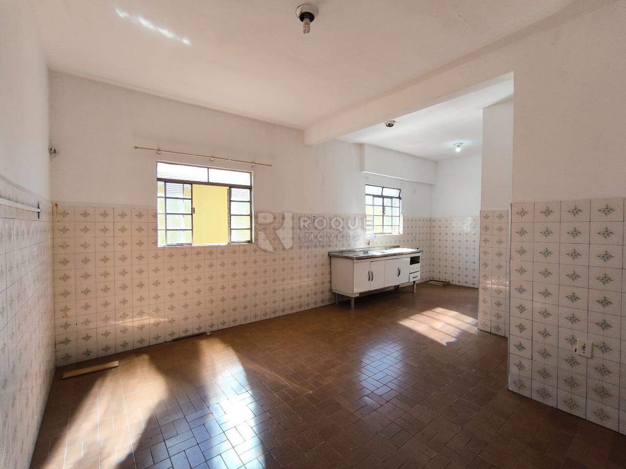 Casa Residencial à venda no bairro Vila Camargo: COZINHA