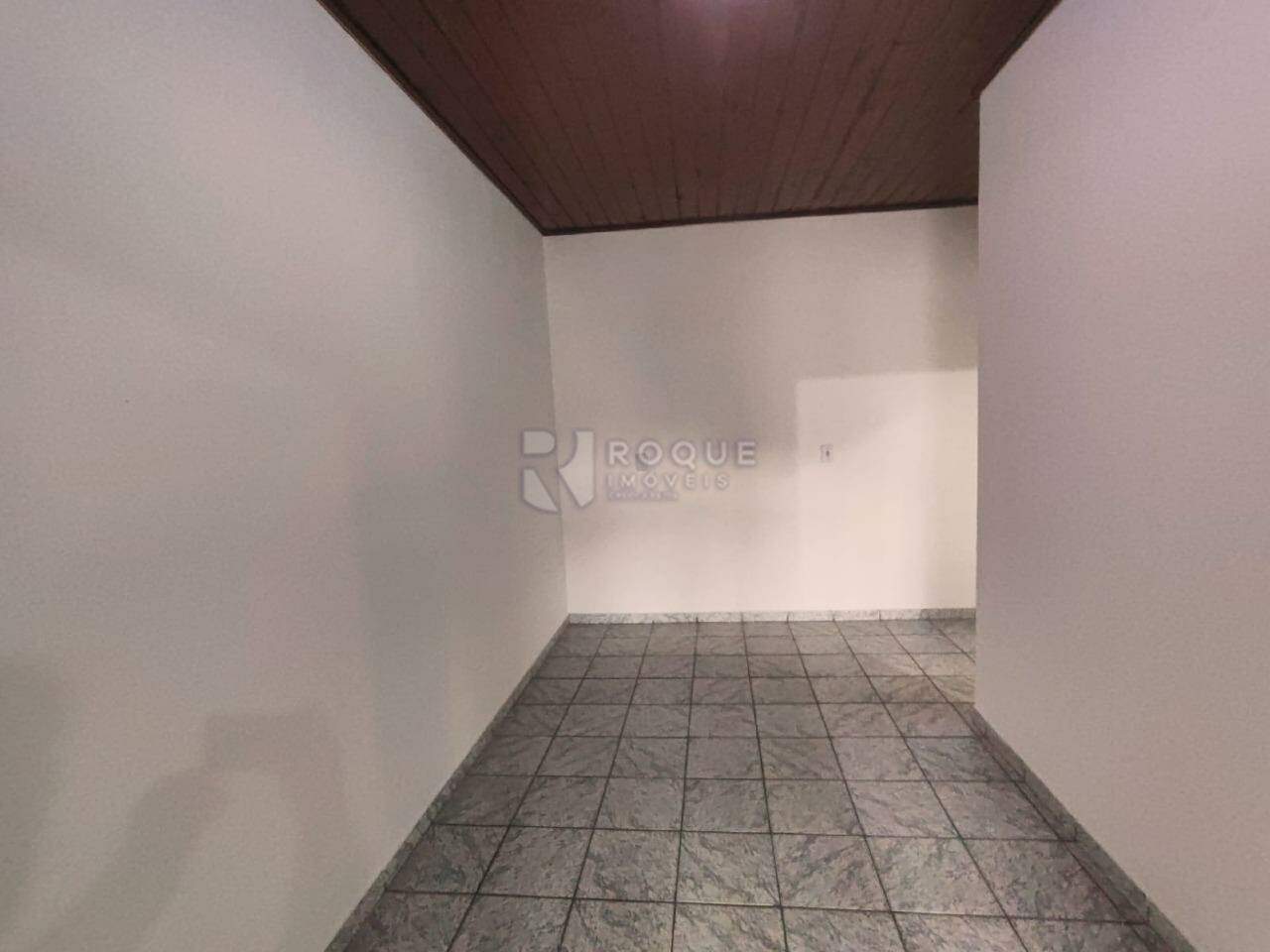 Casa Residencial para aluguel no bairro Jardim Residencial Dona Santina Paroli Peccinini: Sala