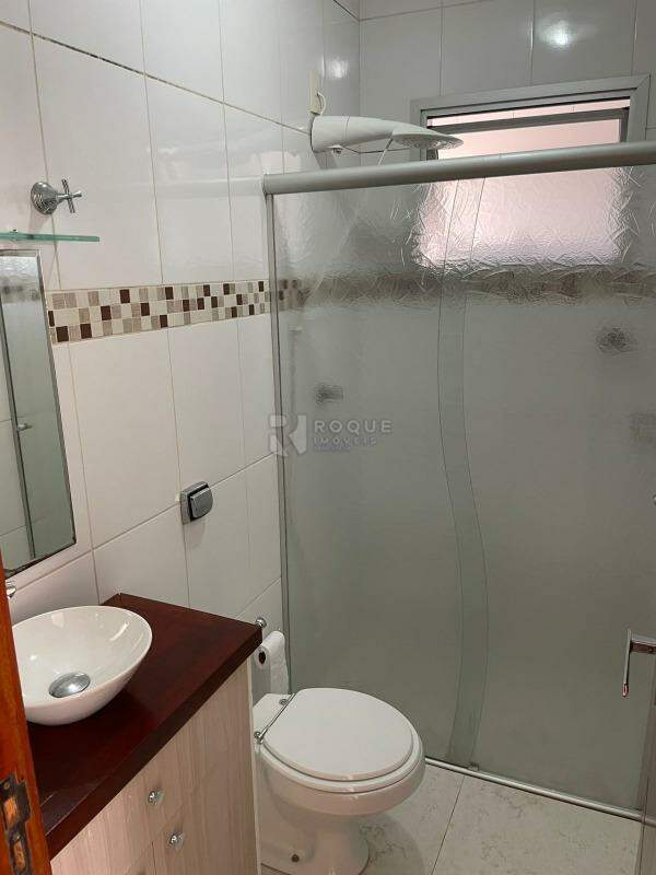 Apartamento para aluguel no bairro Vila Camargo: Wc social 