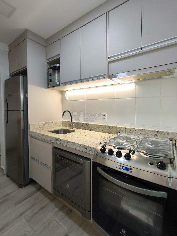 Apartamento à venda no bairro Boa Vista: COZINHA