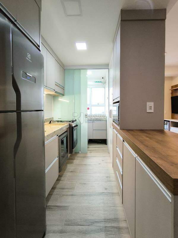 Apartamento à venda no bairro Boa Vista: COZINHA
