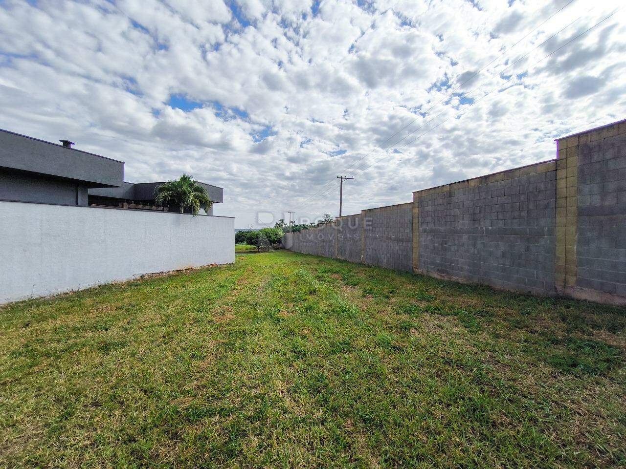 Terreno em condomínio à venda no bairro Residenciais Fazenda Itapema: 