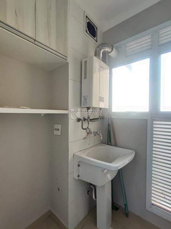 Apartamento para aluguel no bairro Jardim Senador Vergueiro: Lavanderia