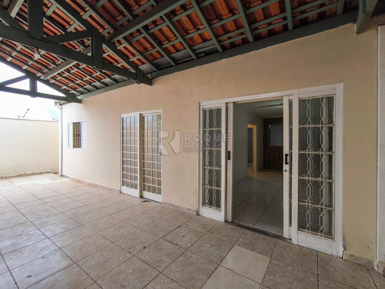 Casa Residencial à venda no bairro Conjunto Habitacional Manoel Francisco: FRENTE