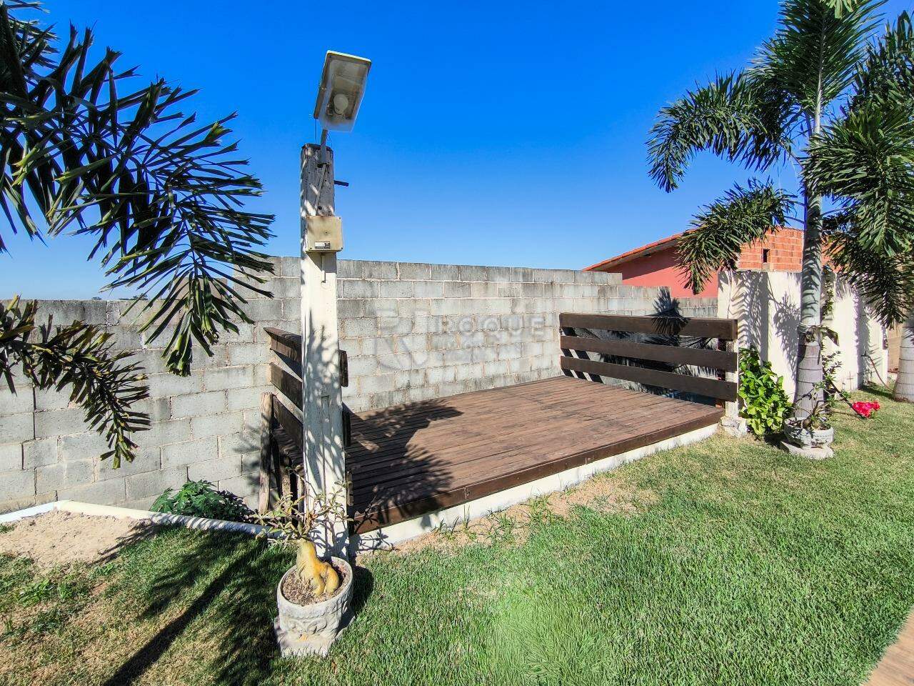 Chácara à venda no bairro Bairro dos Pereiras: DECK