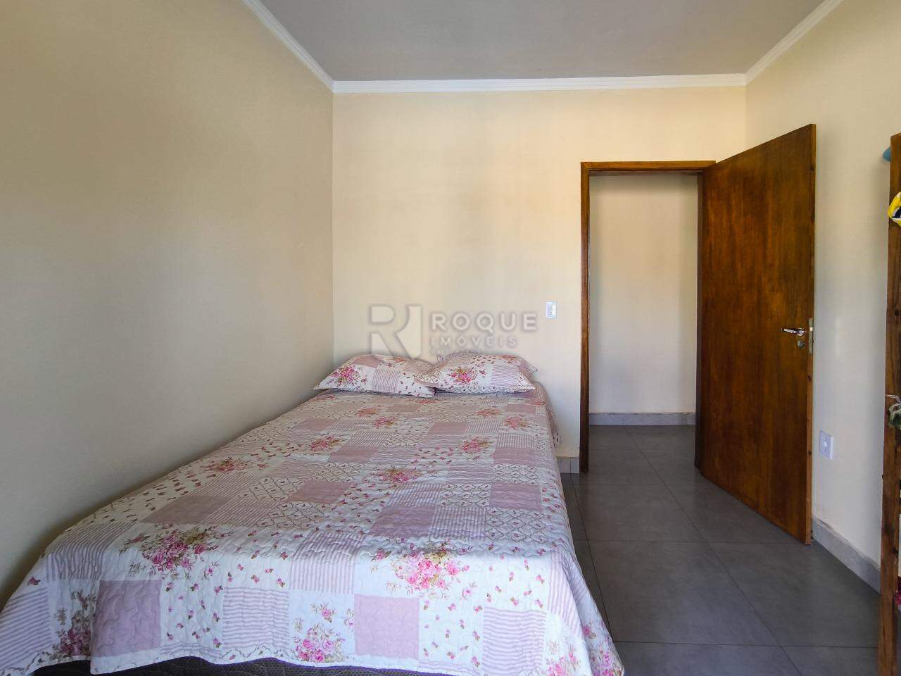 Chácara à venda no bairro Bairro dos Pereiras: DORMITÓRIO 1