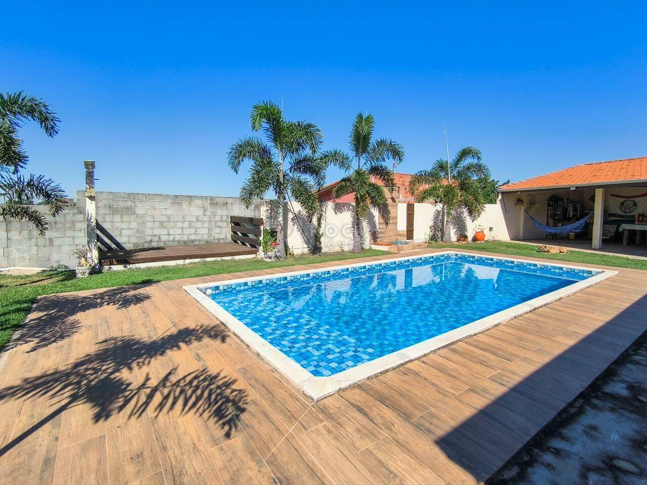 Chácara à venda no bairro Bairro dos Pereiras: PISCINA