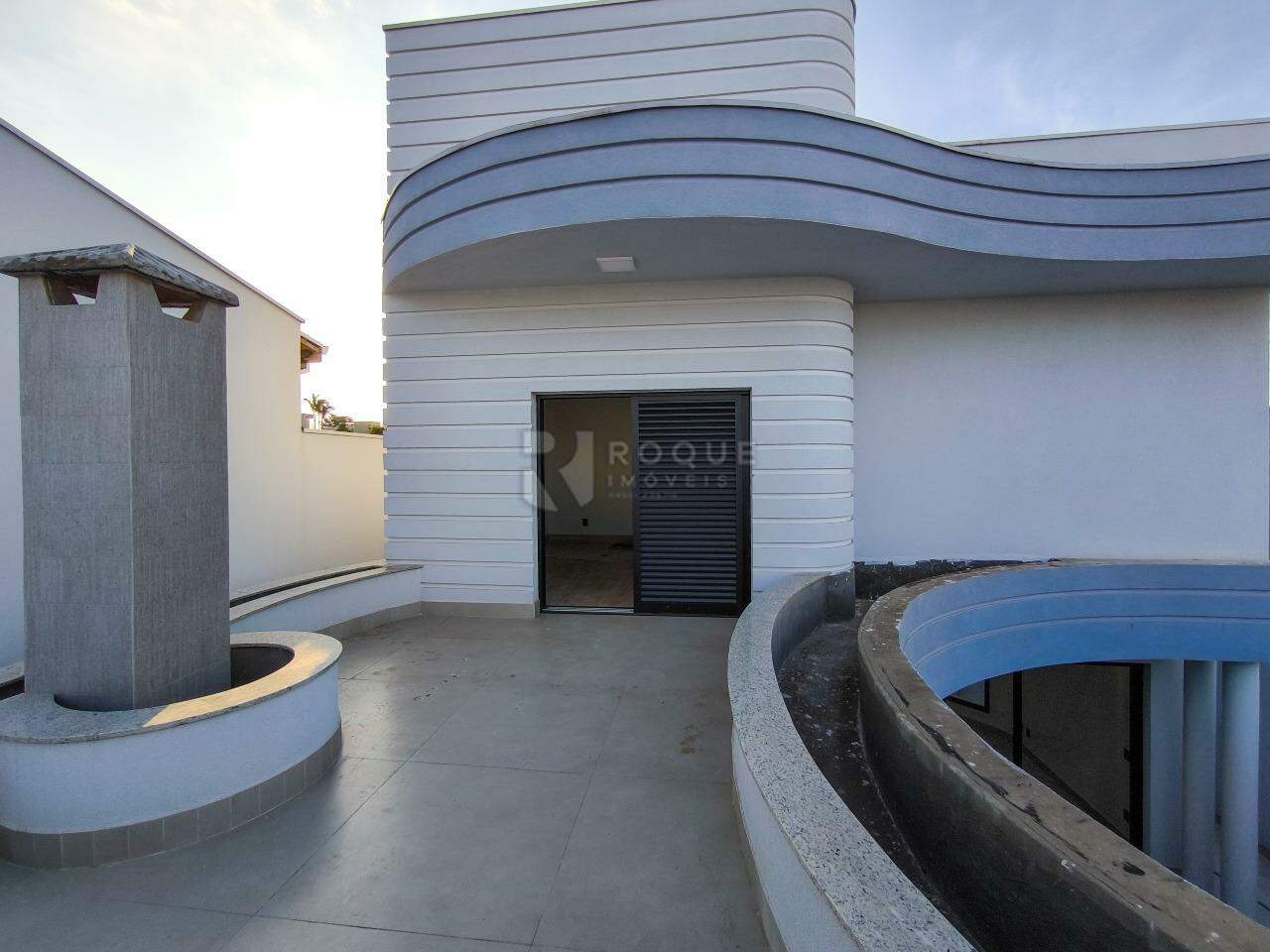 Casa em condomínio à venda no bairro Residencial Jardim dos Ipês: TERRAÇO SUÍTE