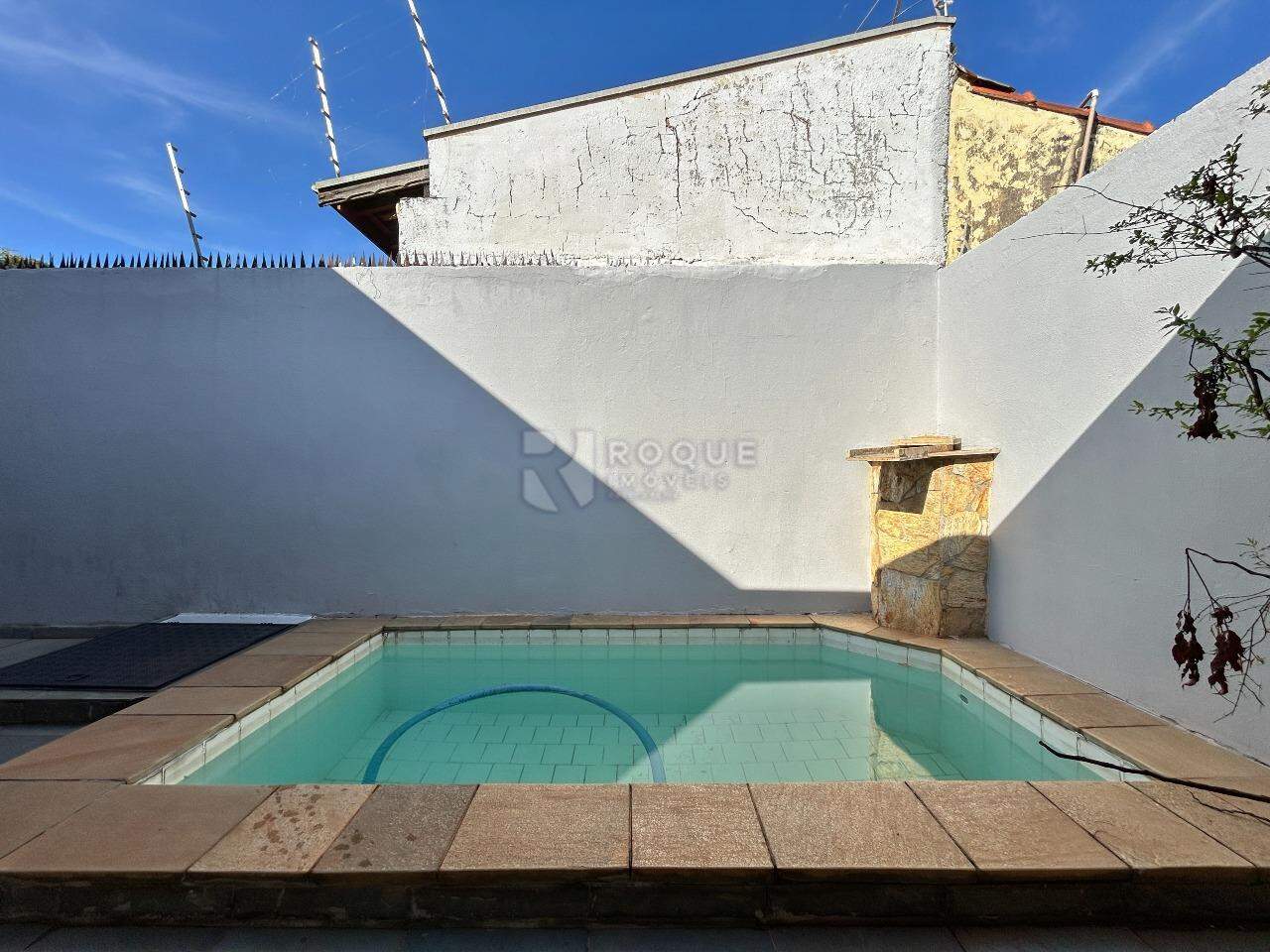 Casa Residencial para aluguel no bairro Jardim Caieira: Piscina 