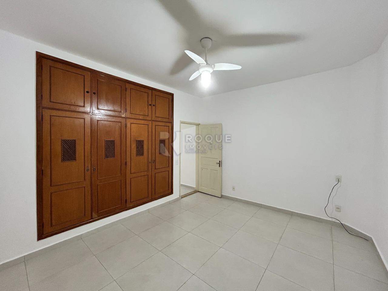 Casa Residencial à venda no bairro Centro: Suíte