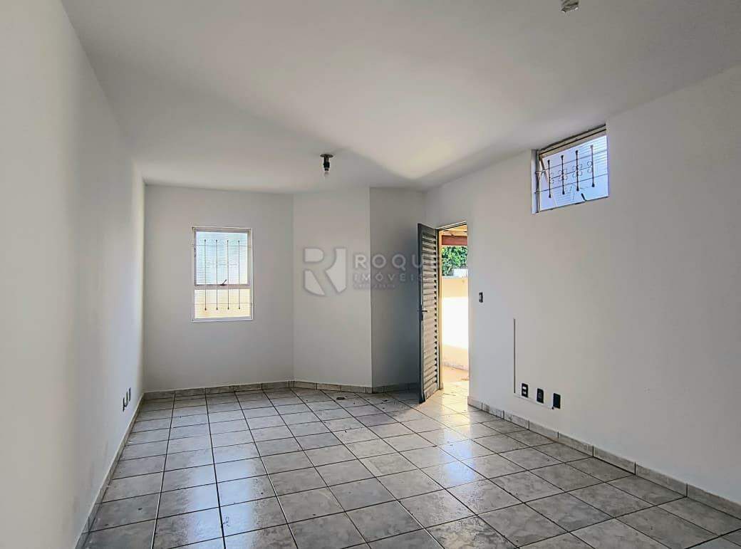 Casa Residencial para aluguel no bairro Jardim das Laranjeiras: Sala