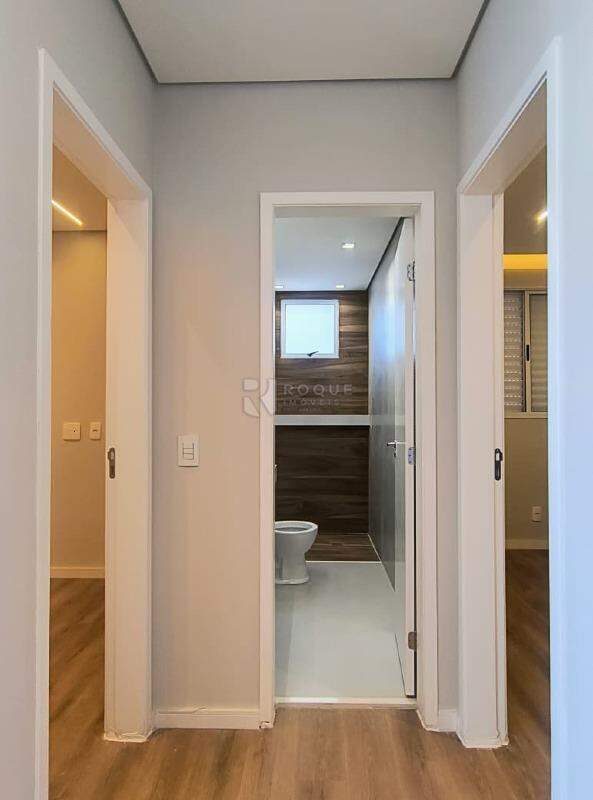 Apartamento para aluguel no bairro Vale das Esmeraldas: Hall