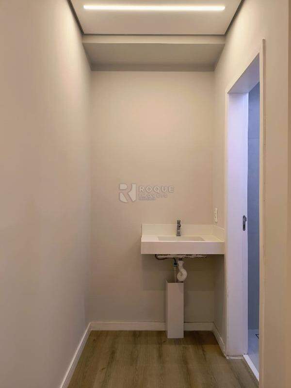 Apartamento para aluguel no bairro Vale das Esmeraldas: Lavabo