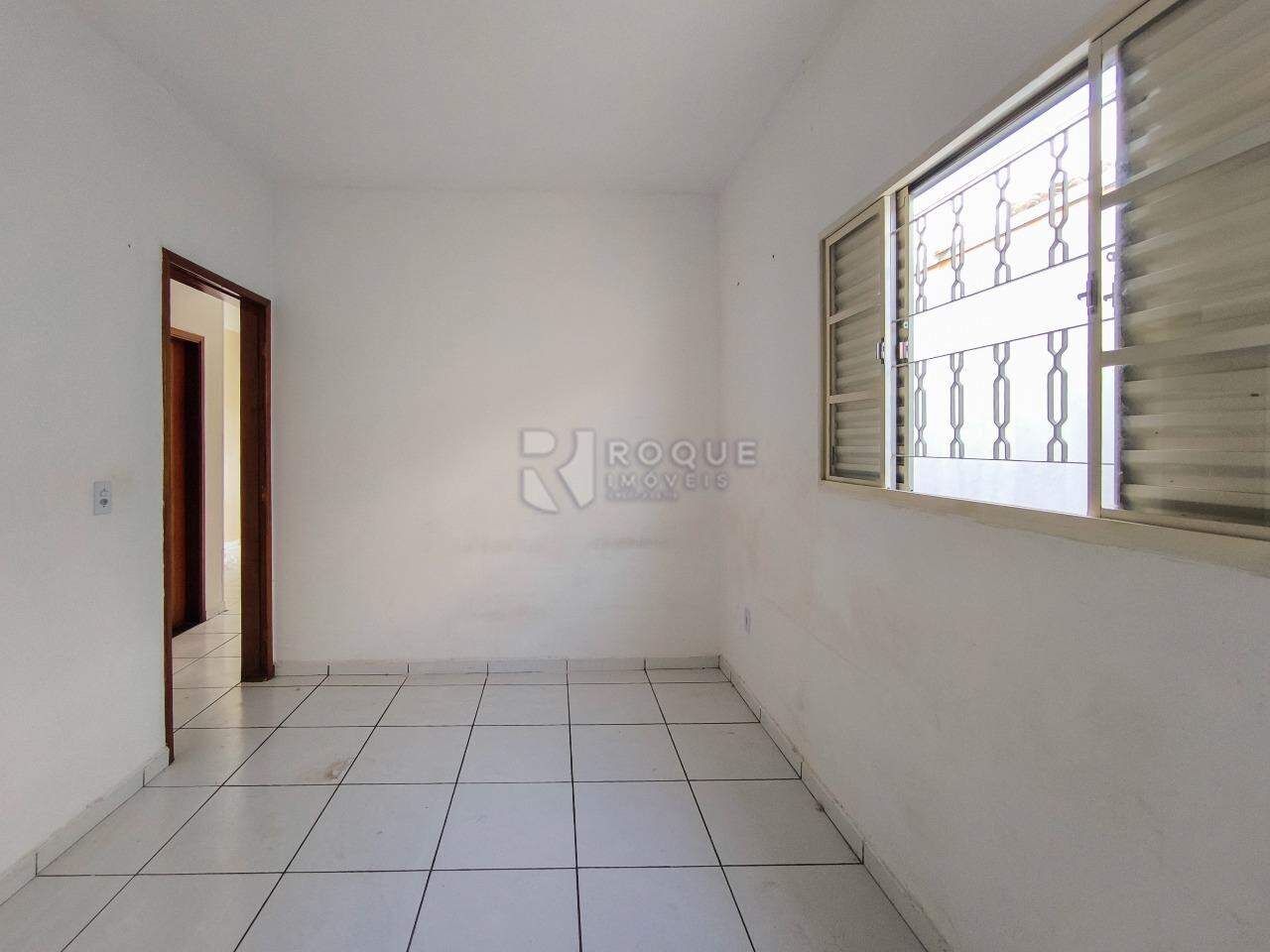 Casa Residencial à venda no bairro Jardim Lagoa Nova: DORMITÓRIO 1