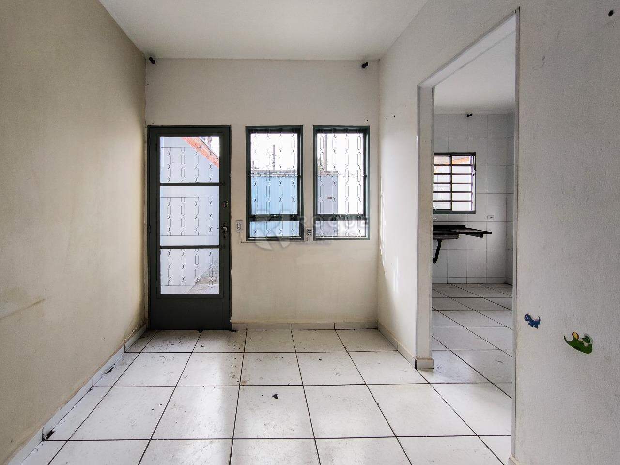 Casa Residencial à venda no bairro Jardim Lagoa Nova: SALA DE ESTAR