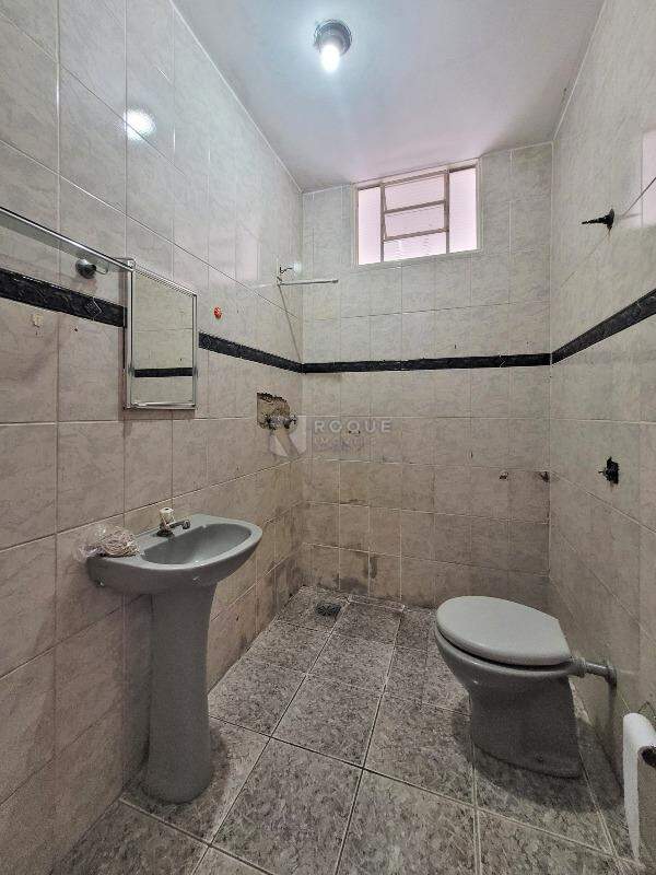 Casa Residencial à venda no bairro Jardim Residencial Roseira: WC Social