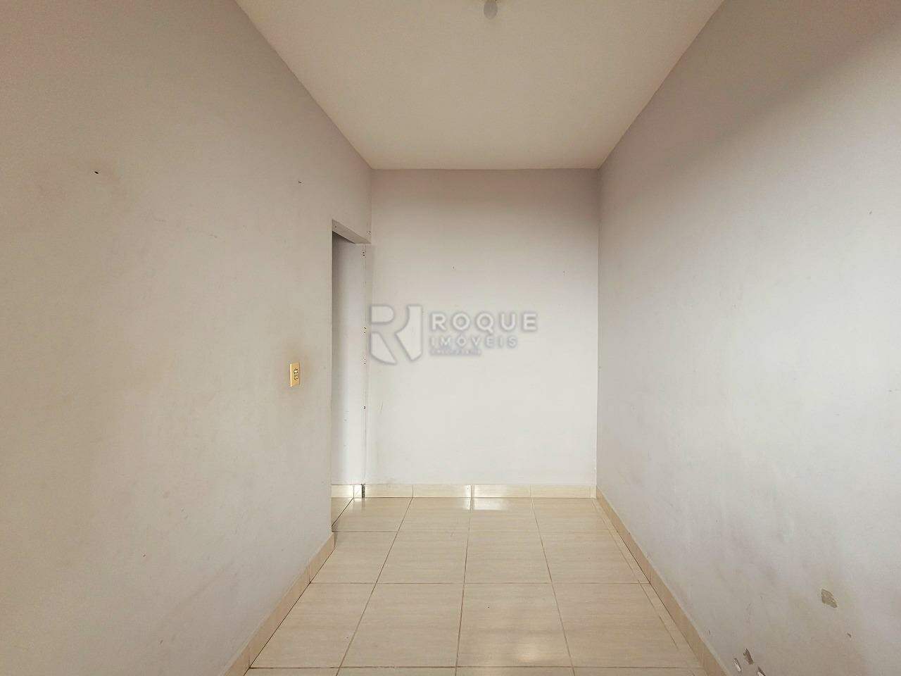 Casa Residencial à venda no bairro Jardim Residencial Roseira: Dormitório 3