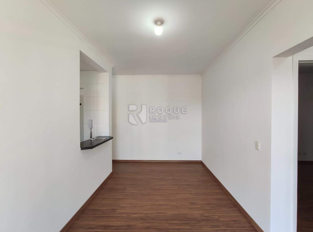 Apartamento à venda no bairro Chácaras Antonieta: Sala