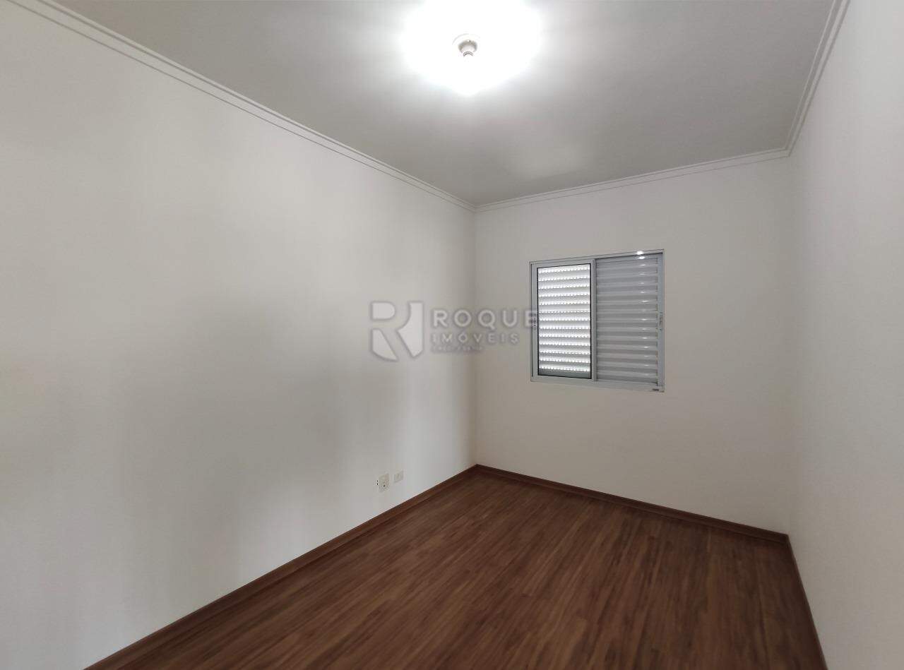 Apartamento à venda no bairro Chácaras Antonieta: Dormitório 1