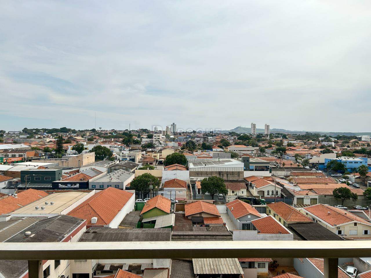 Apartamento para aluguel no bairro Jardim Piratininga: Sacada