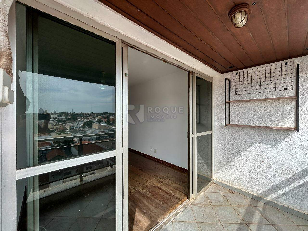 Apartamento para aluguel no bairro Jardim Piratininga: Sacada