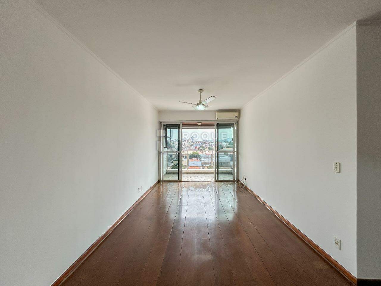 Apartamento para aluguel no bairro Jardim Piratininga: Sala 